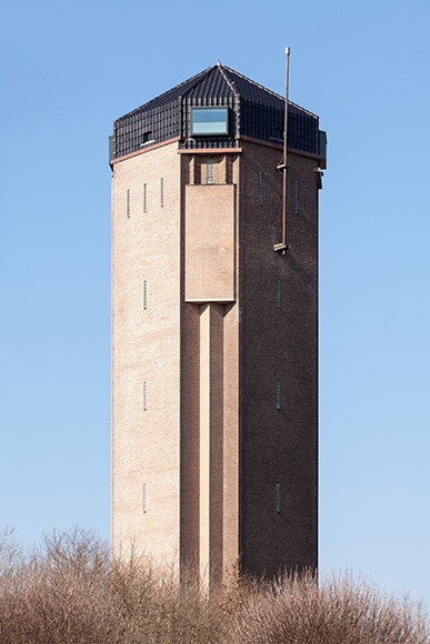 Watertower Sint Jansklooster by Zecc Architects