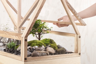 The Greenhouse Terrarium by Atelier 2+