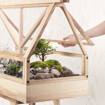 The Greenhouse Terrarium by Atelier 2+