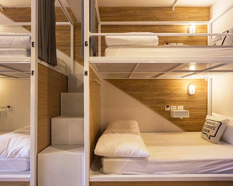 BED ONE BLOCK HOSTEL in Bangkok by A MILLIMETRE