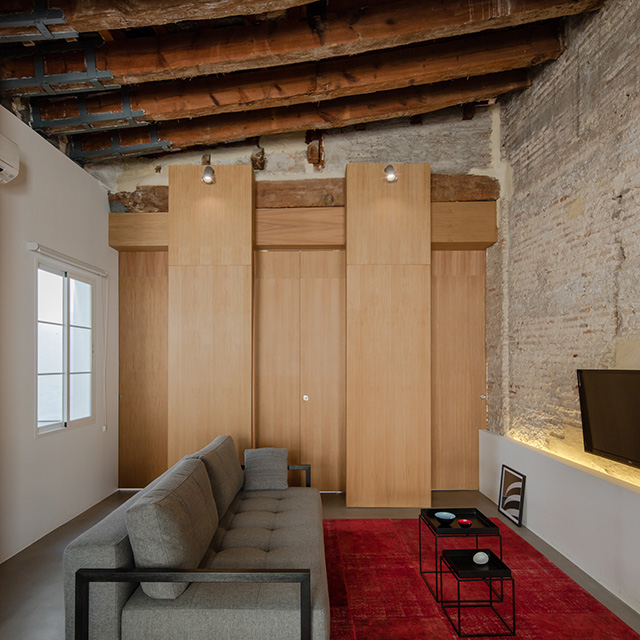 Musico Iturbi Apartment in Valencia by Roberto di Donato Architecture
