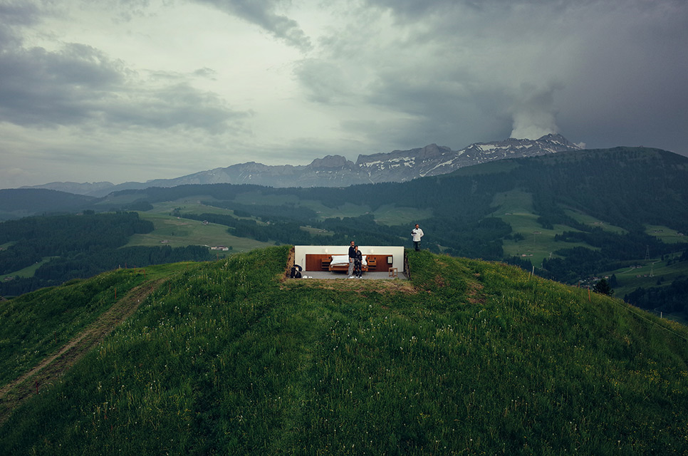 Where to Stay in Swiss Alps - ‘Null Stern’ Open-Air Hotel