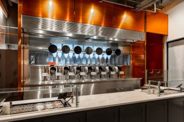 'Spyce' Restaurant in Boston with the World’s First Robotic Kitchen