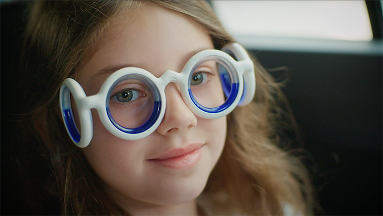 SEETROËN - the First Glasses to Elimitate Motion Sickness