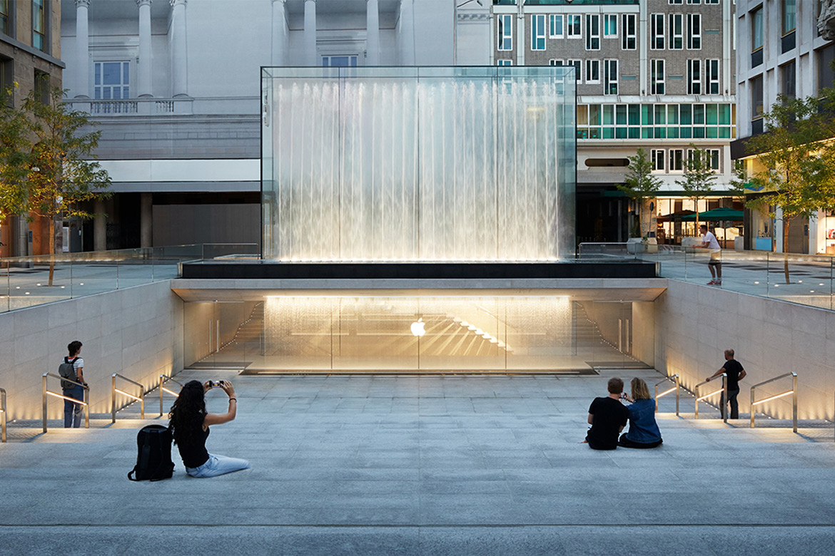 Apple Piazza Liberty Store and Public Plaza Opens in the Center of Milan