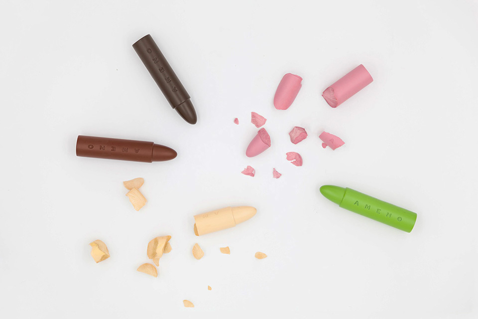 RONG Design Created Set of Edible Crayons for Kids Made Entirely of Chocolate