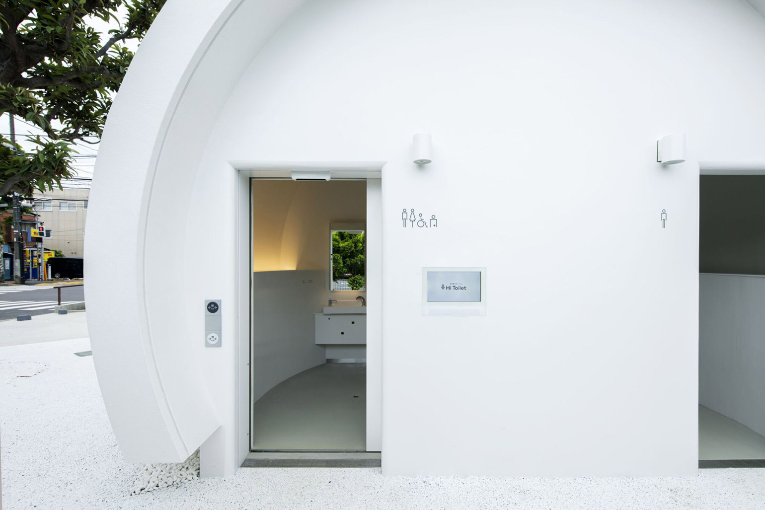 Kazoo Sato + Disruption Lab Team Designed Voice-Controlled Public Toilet in Tokyo